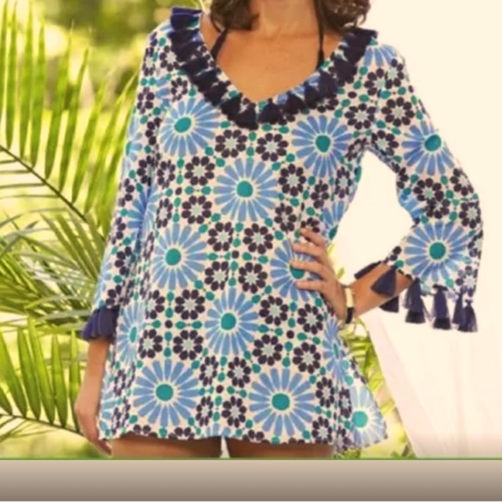 Mud Pie Medium Kendal Beach to Bar Shirt Tunic with Tassels. Swimsuit cover up